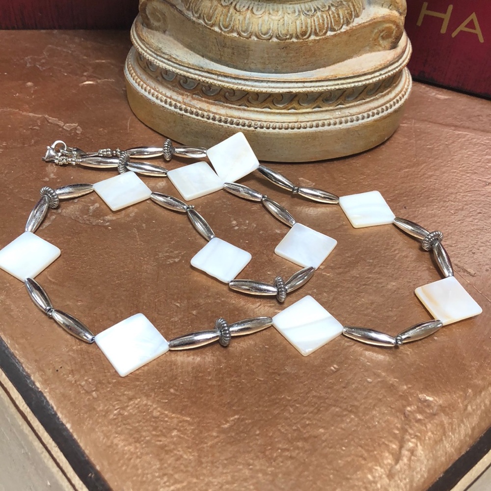 🛑 SOLD 🛑 Mother of Pearl Convertible Necklace